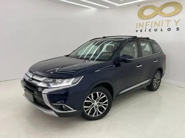 Mitsubish Outlander 2016 2.2 Diesel 4x4 automático 7 Lugares  / Toda Revisada /