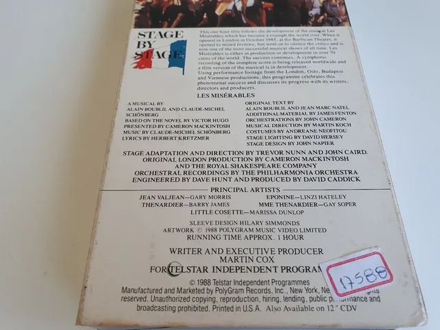 Vhs Importado EUA Les Misérables Stage by Stage - documentário Relíquia  - Foto 5