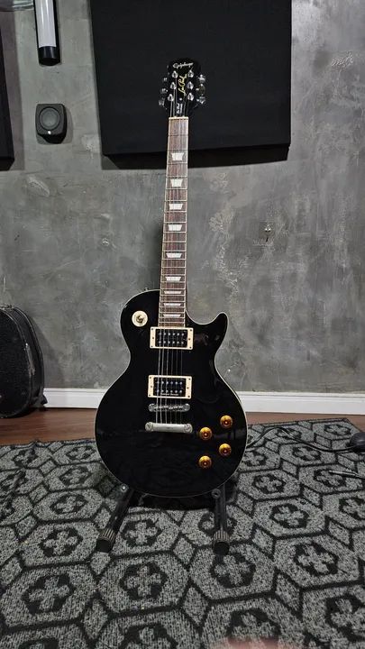 Guitarra Epiphone Standard Les Paul com Seymour Duncan SH1/SH4