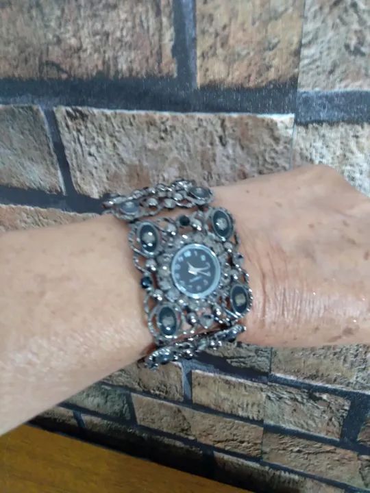 Relógio Feminino de Pulseira com Pedrarias - Foto 2