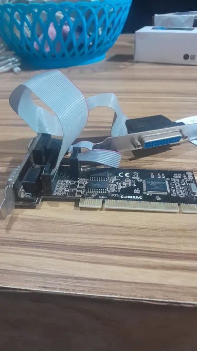 PCI Express LPT porta paralela.