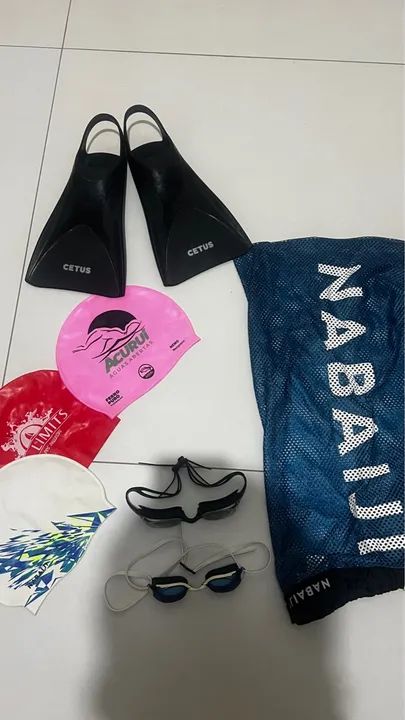 Kit Natação (nadadeira, oculos, touca e bolsa)