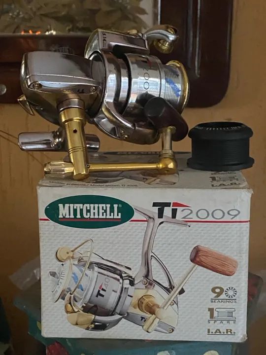 Molinete Mitchell francês novo