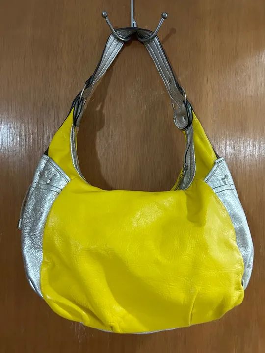 Bolsa Amarelo e Prata