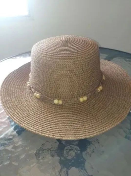 Chapéu de Praia Palha Elegante com Aba Larga