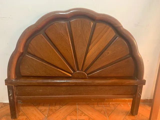 Cama de casal em sucupira maciça ótima para sítio - Foto 2