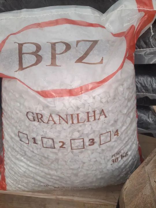 Pedra dolamita branca  branca 30 kg