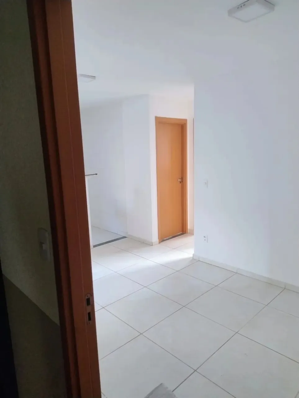 ALUGA-SE APARTAMENTO NO VISTA DOS BURITIS