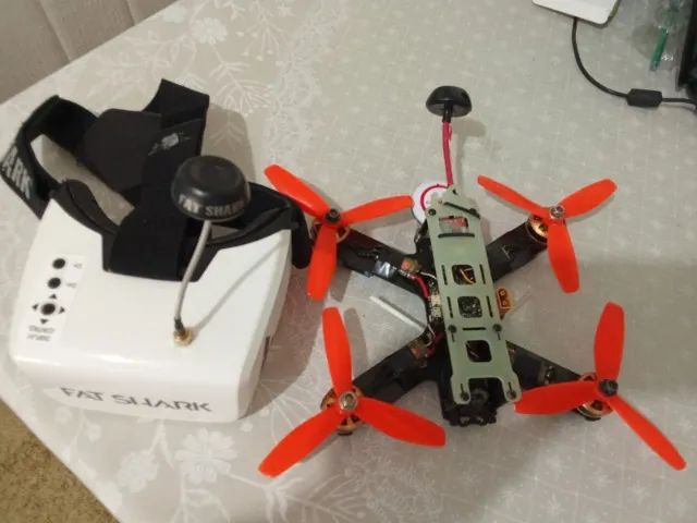 Drone FPV GPS 5 polegadas com óculos Fat Shark sem DVR