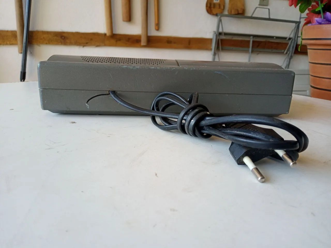 Rádio Relógio CCE DLE-980 - Foto 5