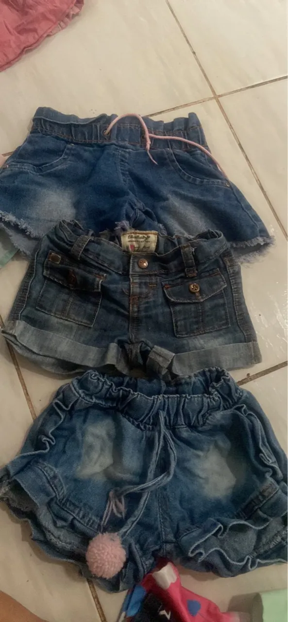 Roupas de menina