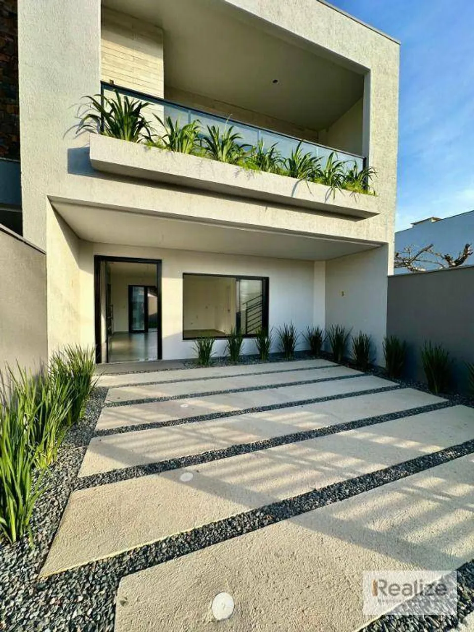 Sobrado com 3 dormitórios à venda, 121 m² - Itacolomi - Balneário Piçarras/SC