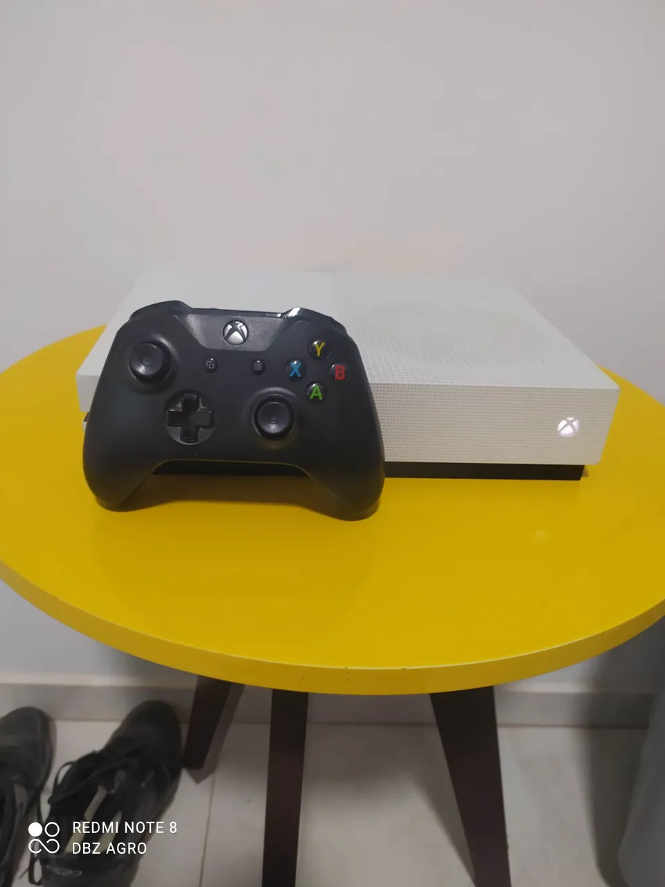 Xbox One S + Controle Original