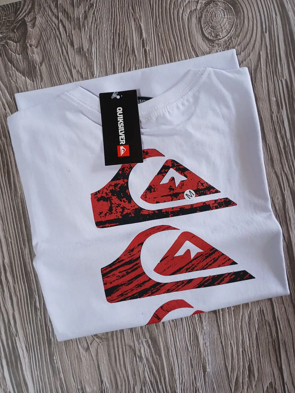 Camiseta Quiksilver Branca - Tamanho M
