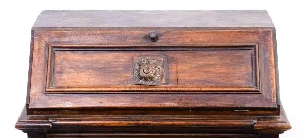 Elegante Cômoda papeleiraMadeira nobre quatro gaveta emolduradas  - Foto 2