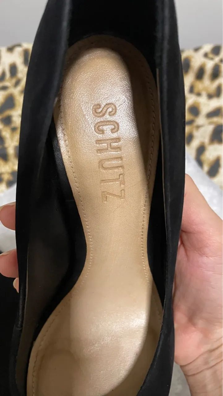 Scarpin Schutz Preto -número 35 - Foto 3