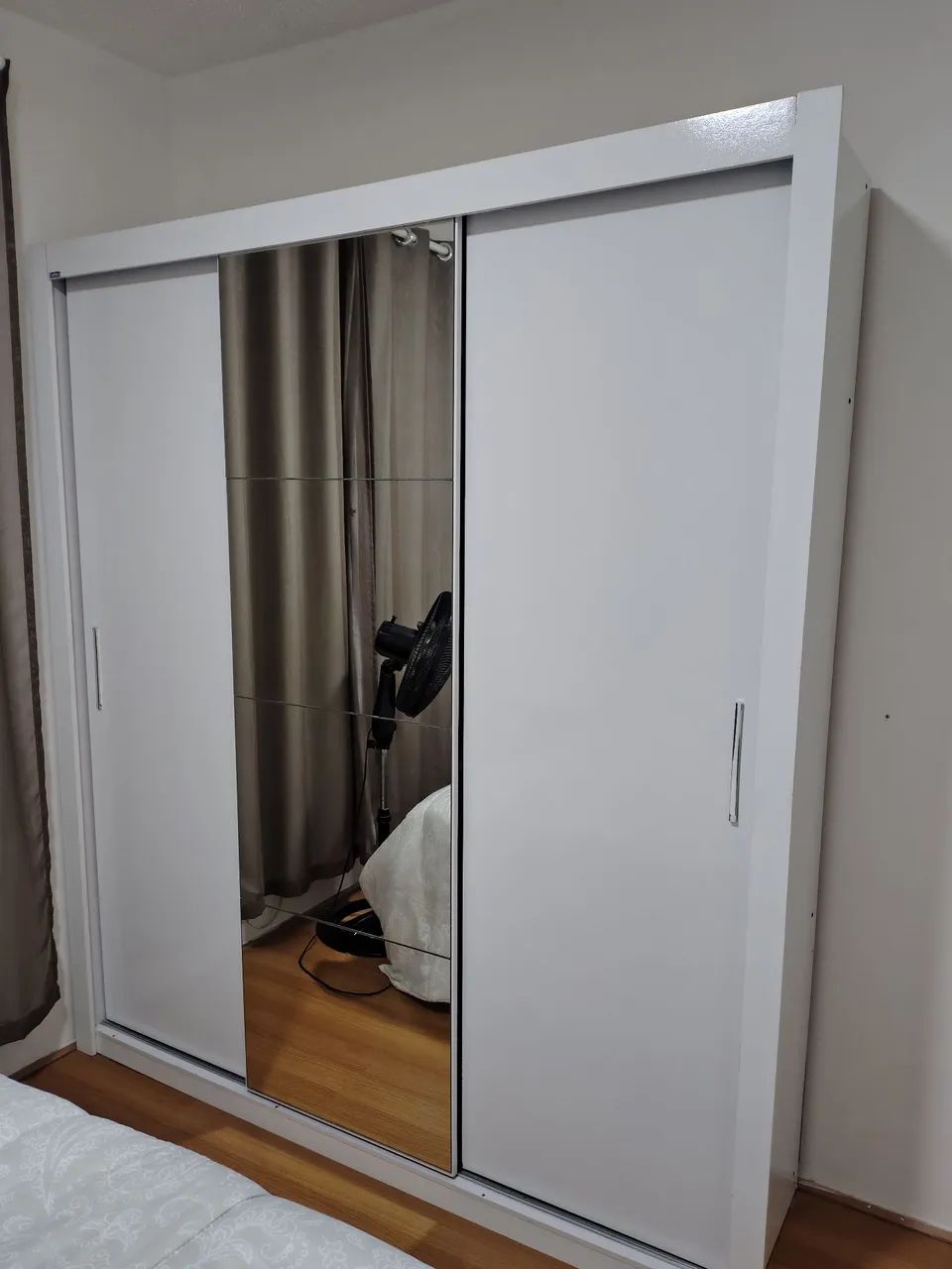 Guarda roupa 64330719965825120