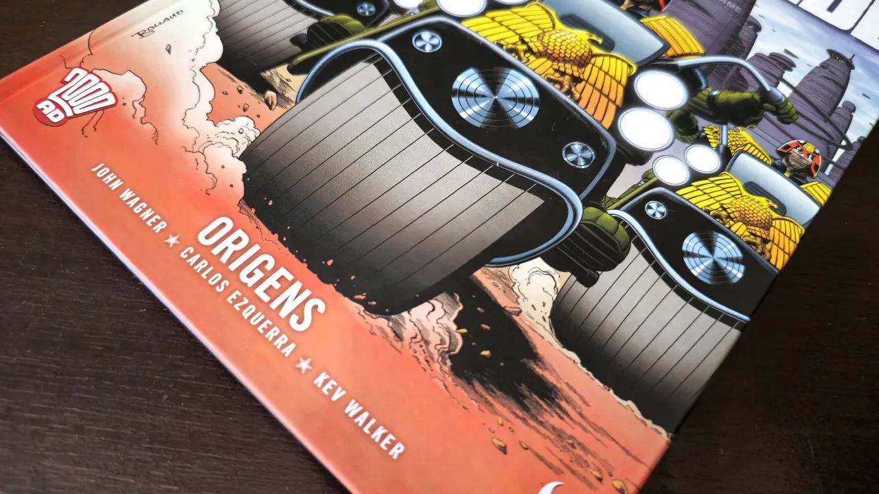 Juiz Dredd - Origens - HQ Mythos - Foto 4