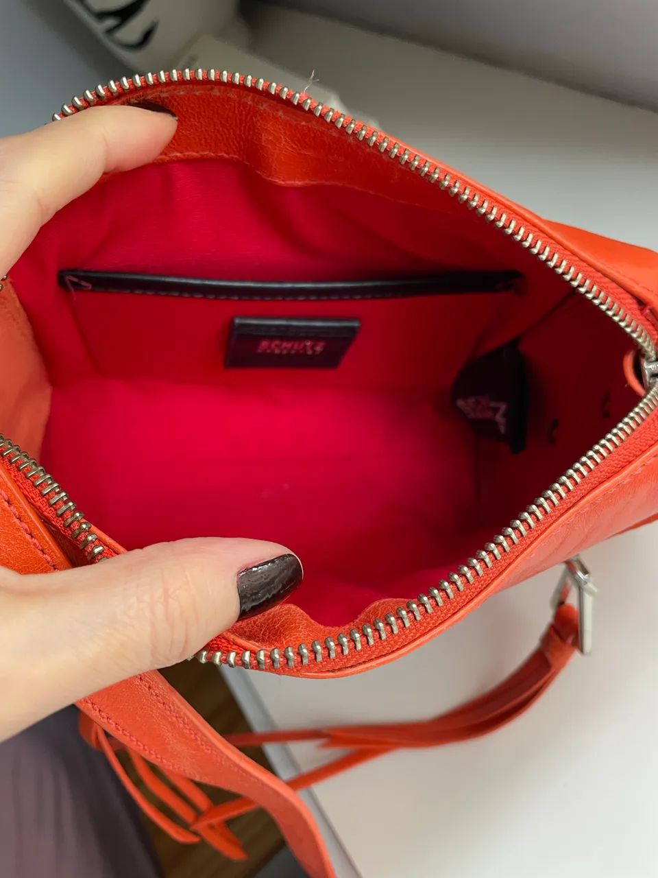 Bolsa schutz couro legitimo original novinha - Foto 5