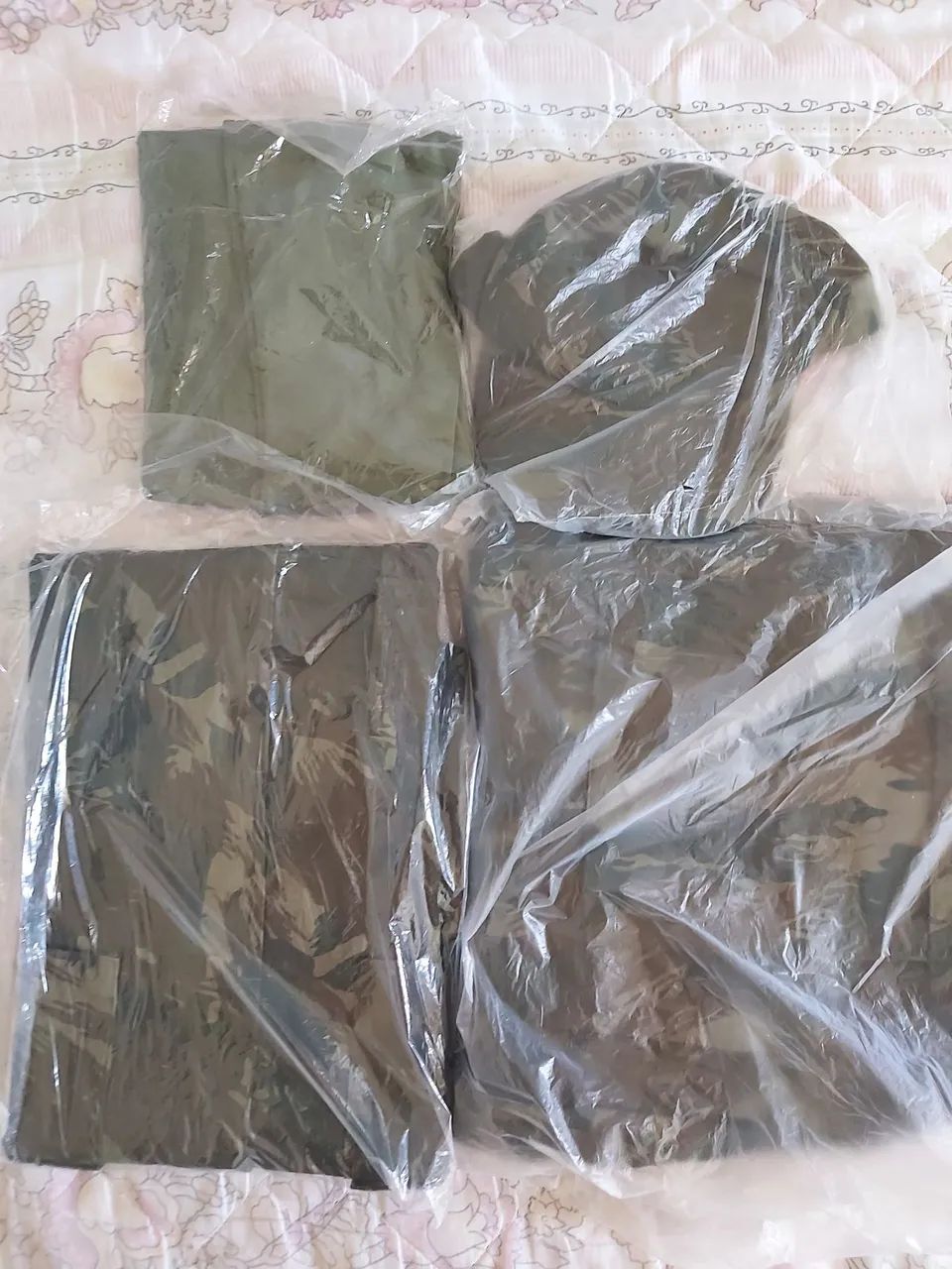 Uniformes completos(passo o cartão)