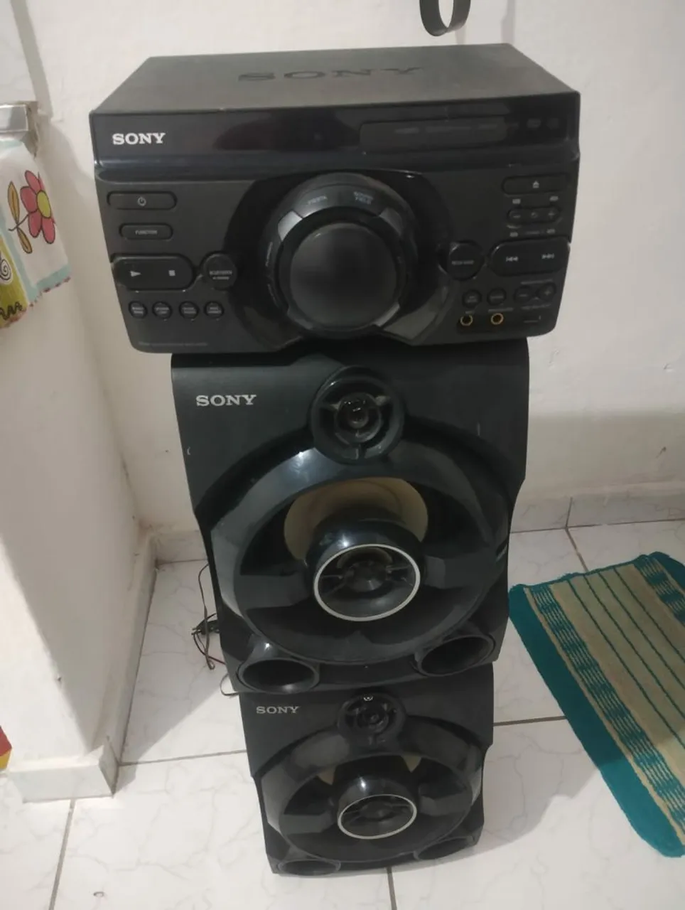 Som da Sony 1800 de potência
