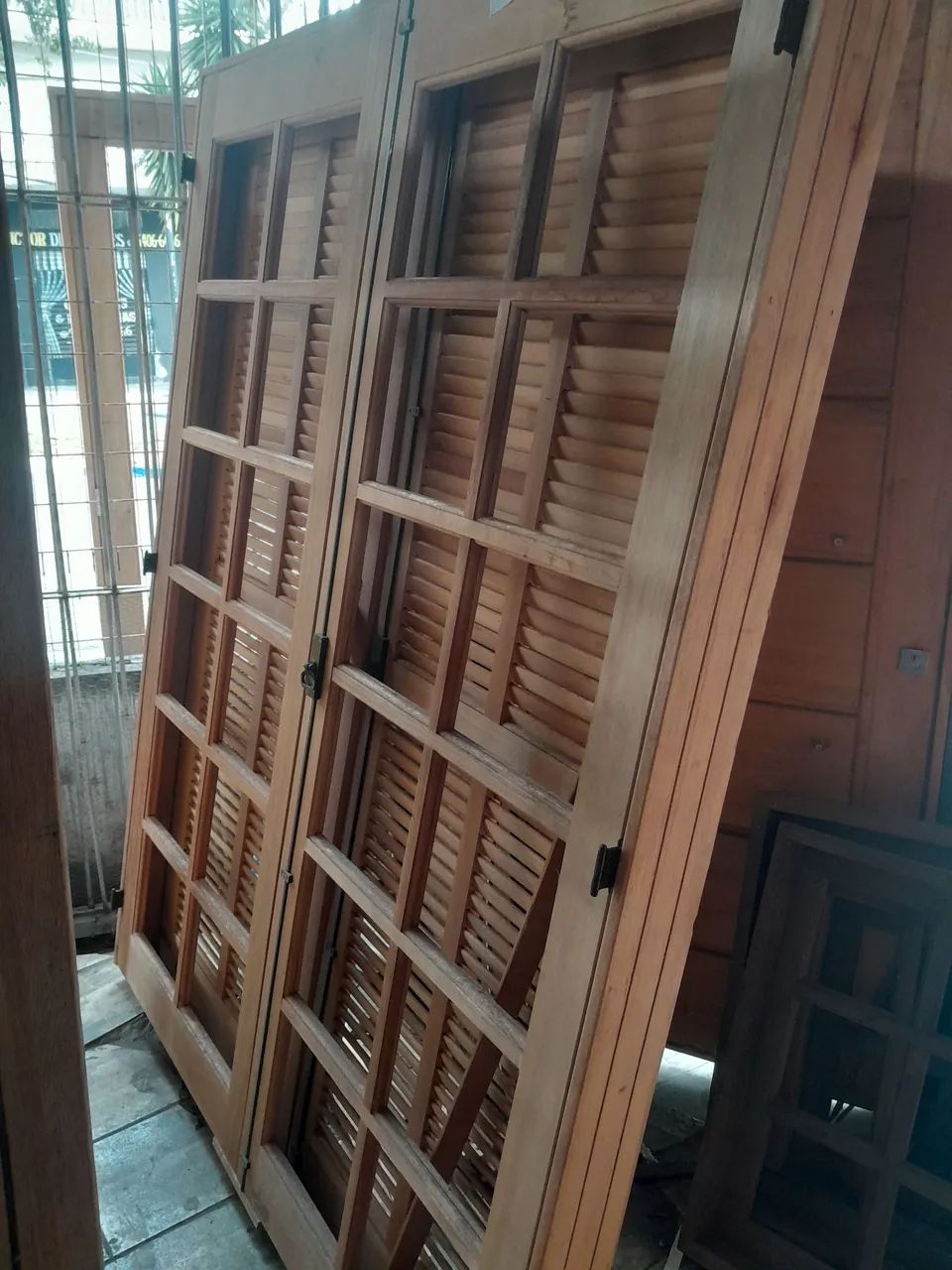 Balcão abrir/abrir  160x210mt  última peça 