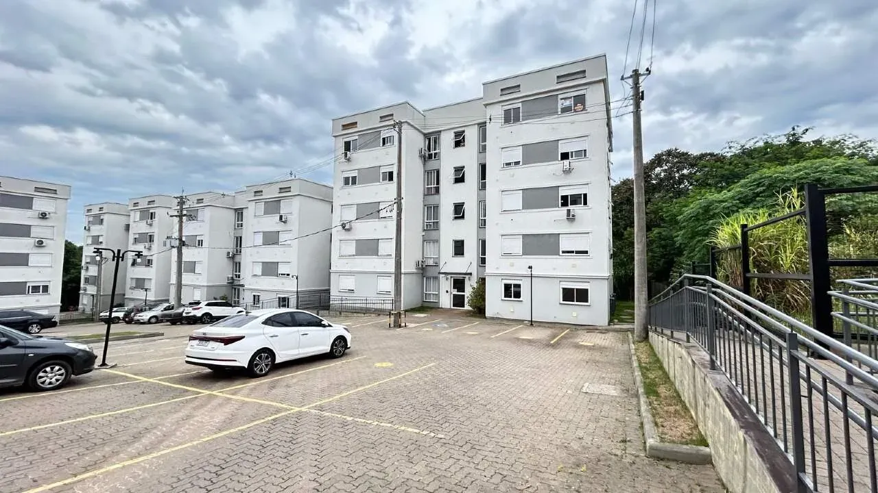Apartamento com 2 dormitórios na Lomba do Pinheiro
