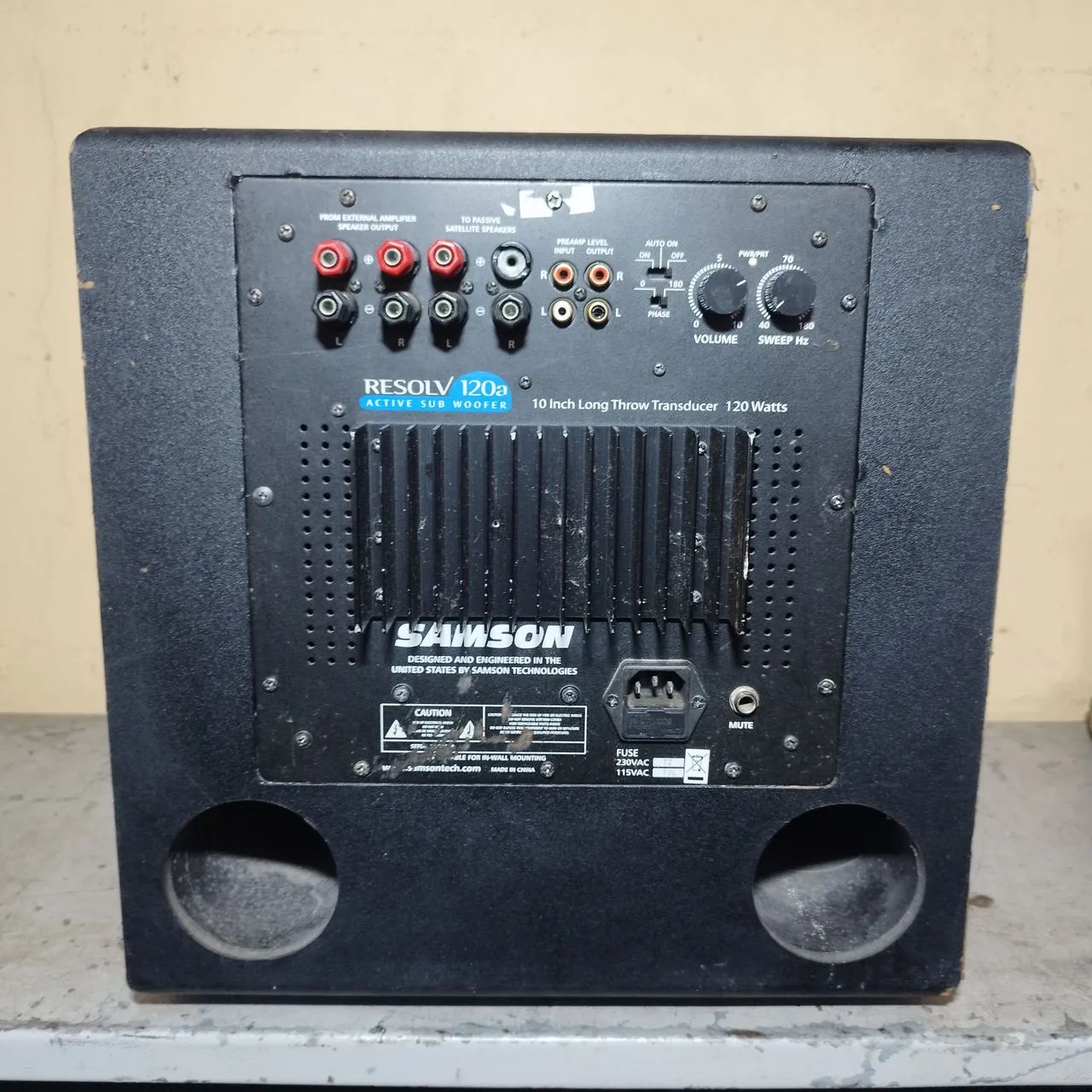 Caixa sub ativo (Samson Resolv 120a) - Foto 3