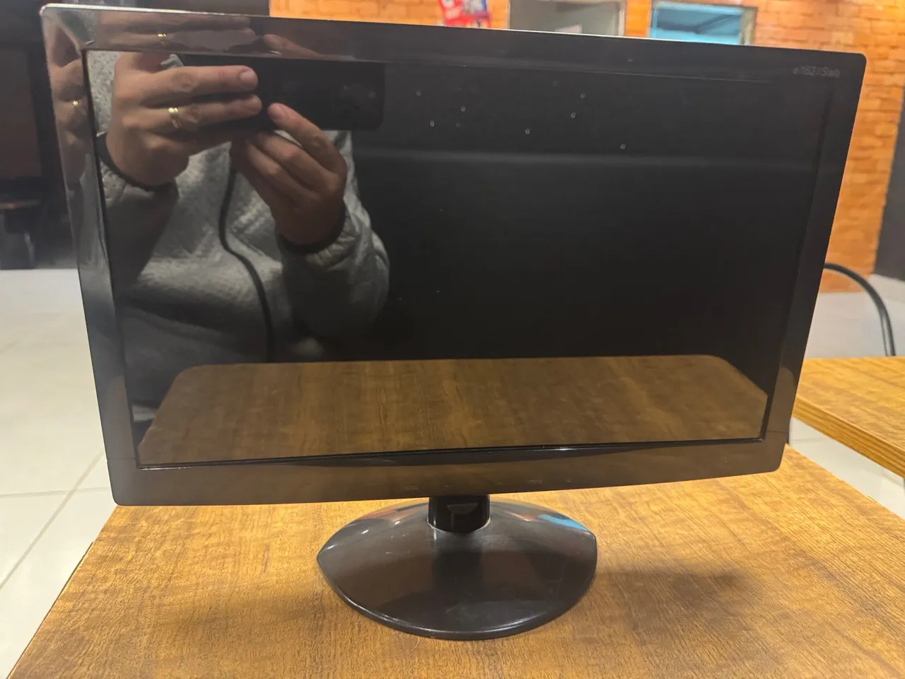 "monitores de computadores" no Brasil