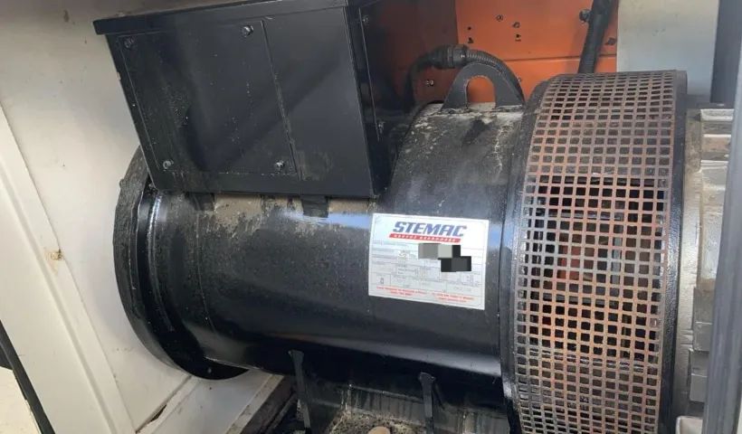 Gerador de Energia 180 kVA 150 kVA Stemac Ano 2010 3365 hrs Motor Mwm x10 180kVA 150kVA