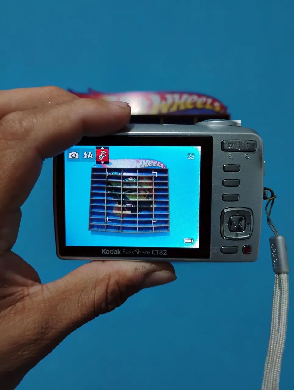 Camera digital Kodak 12 mp C182 easyshare Câmeras e Filmadoras