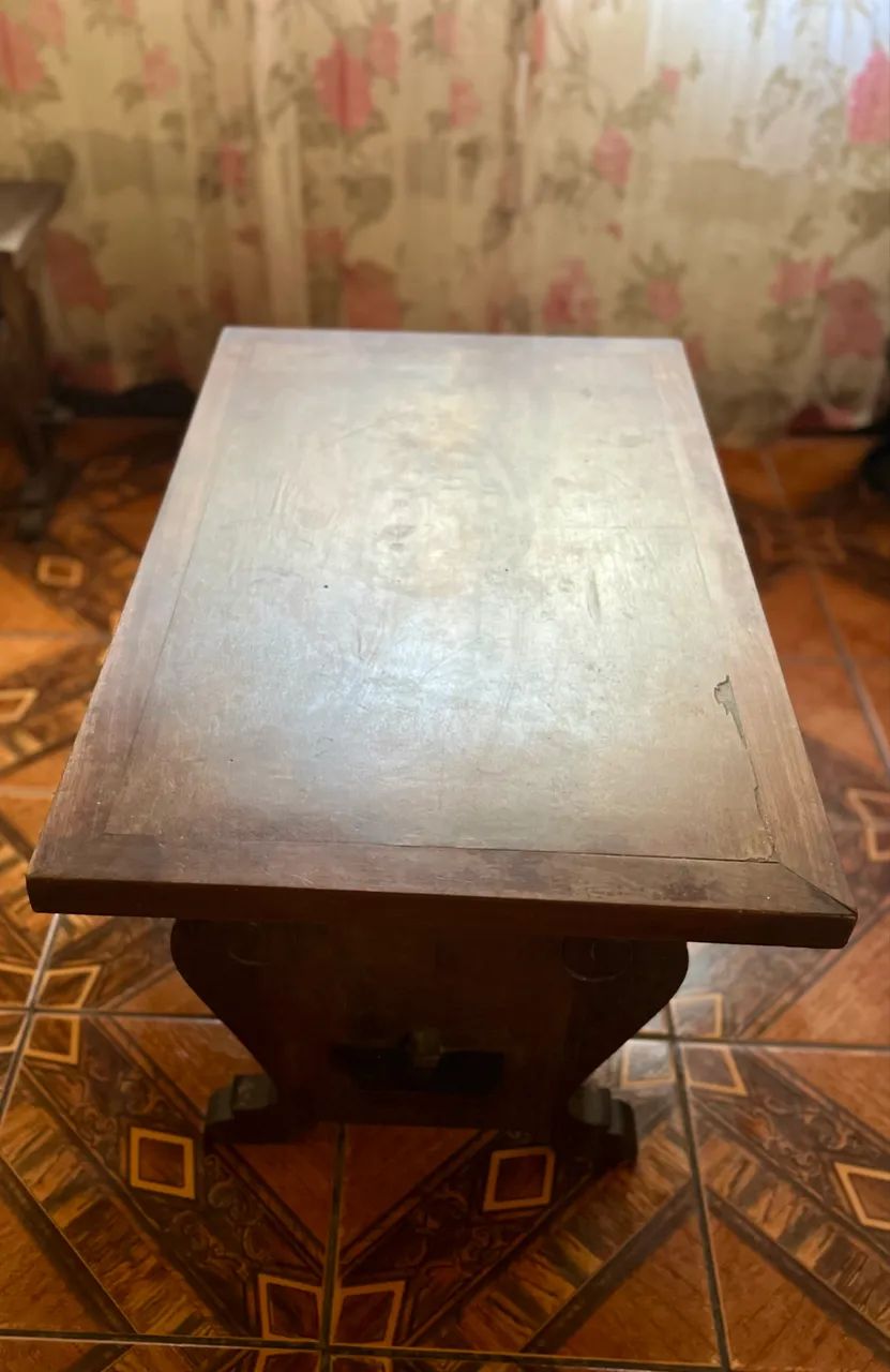 Mesa colonial 64169248987778121