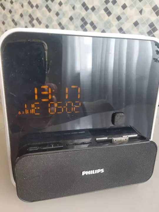 Rádio Relógio Philips DC 315/12 iPod Apple