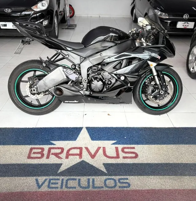 **NINJA 2012 ZX-6R 600CC A MAIS NOVA DA REGIÃO baixo kms**