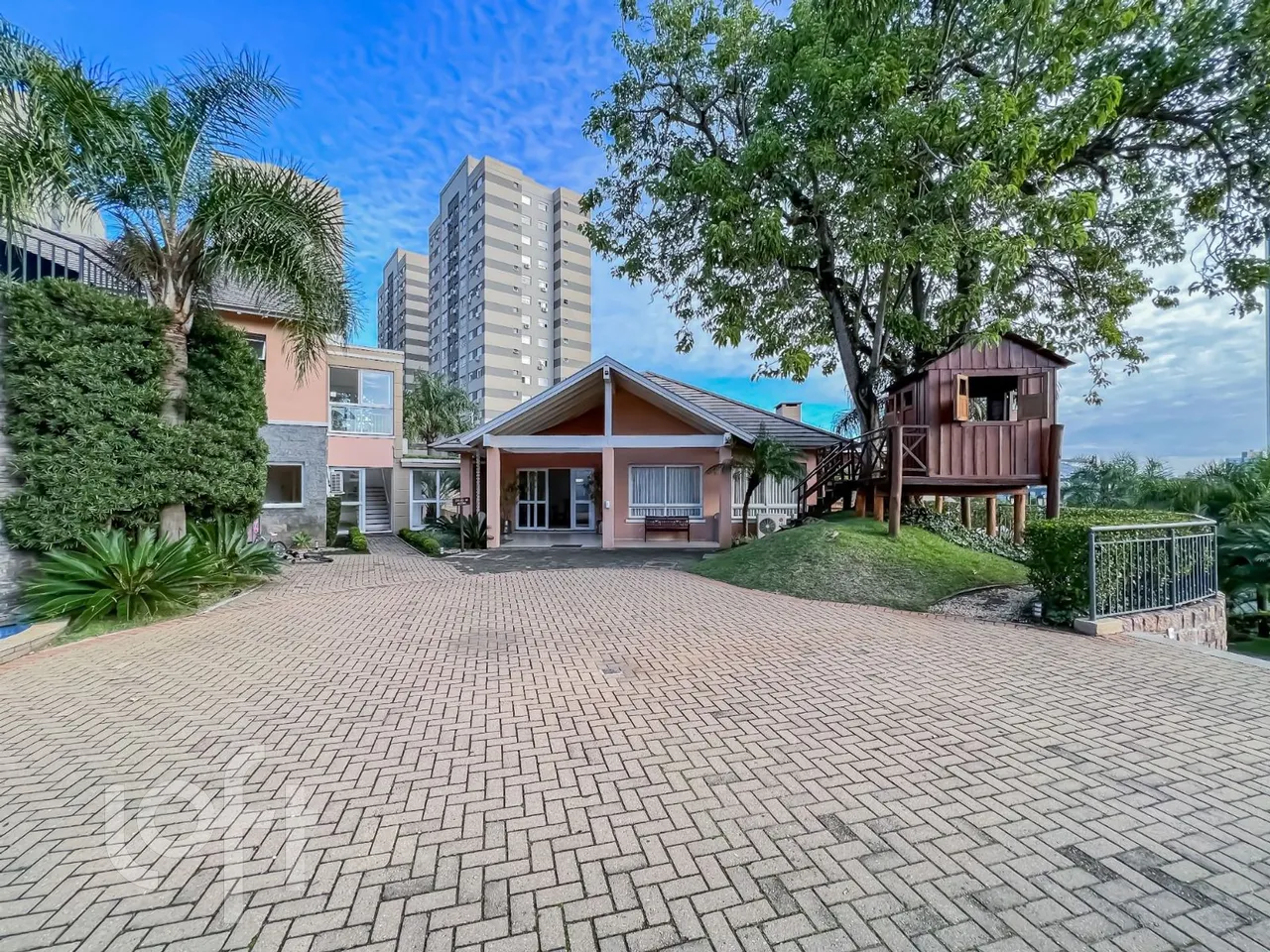 Casa em condomínio 5 quartos no Condominio Terra Matter Porto Alegre.