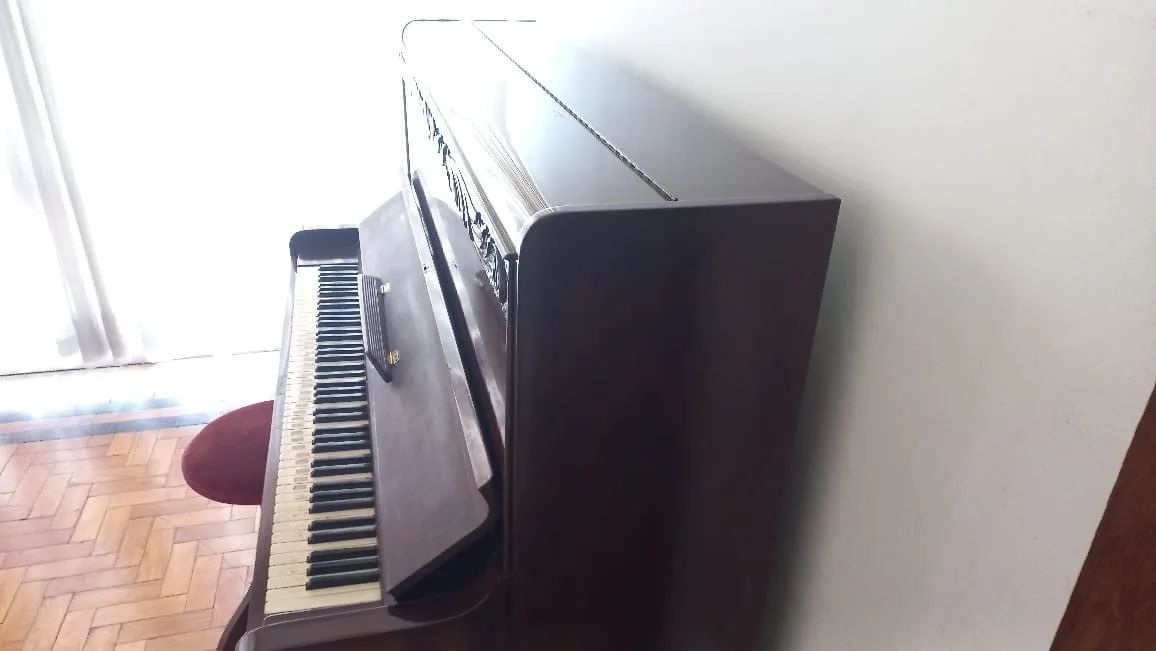 Piano de parede da Essenfelder - Foto 3