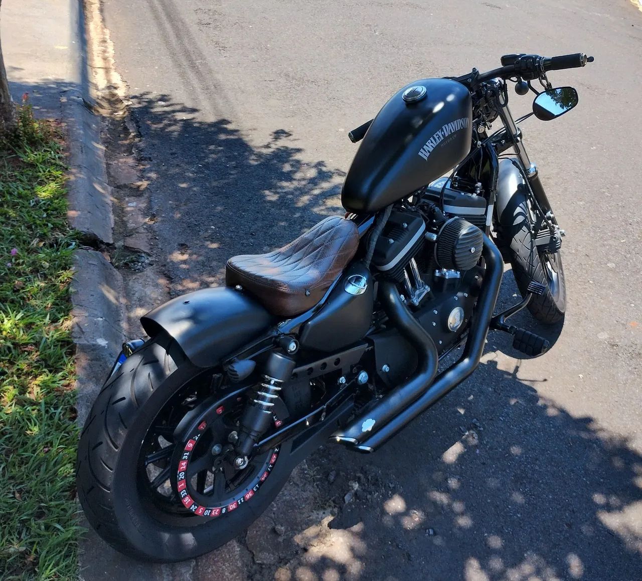 Harley Davidson XL 883R - Bobber - Foto 3