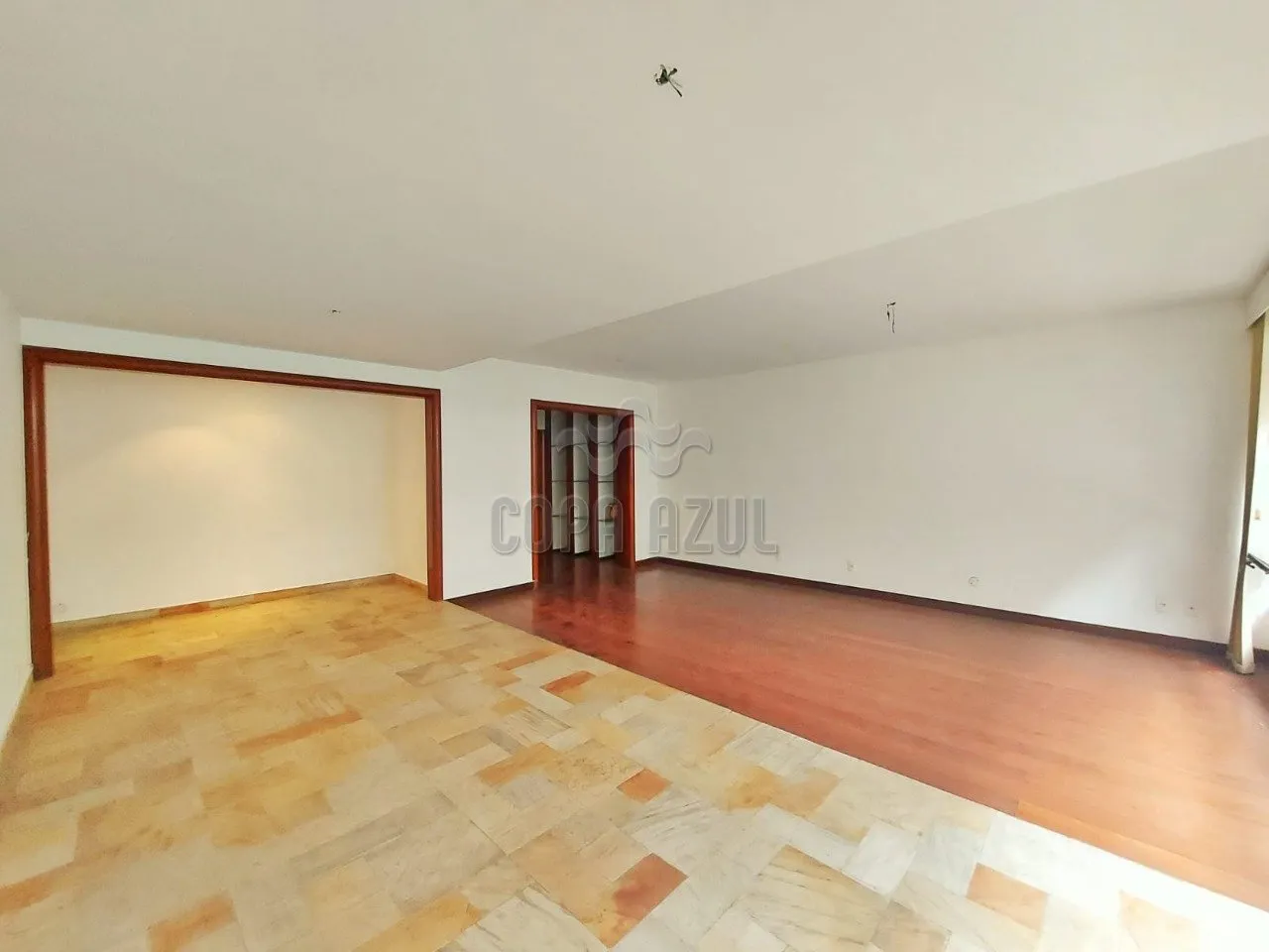 VENDO EM COPA - Apartamento 3 quartos/suíte e vaga