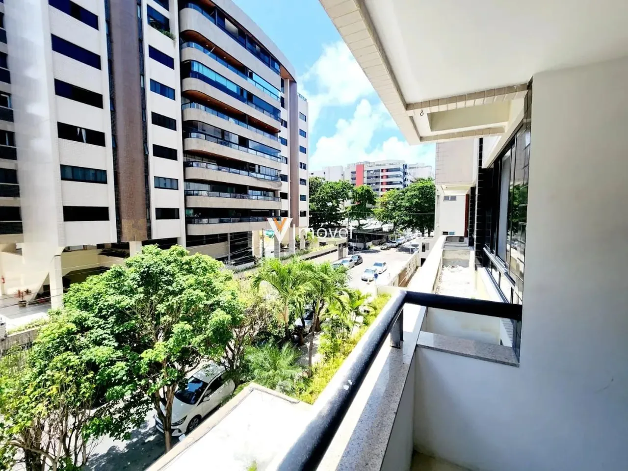 Apartamento para Venda em Maceió, Ponta Verde, 3 dormitórios, 1 suíte, 3 banheiros, 2 vaga