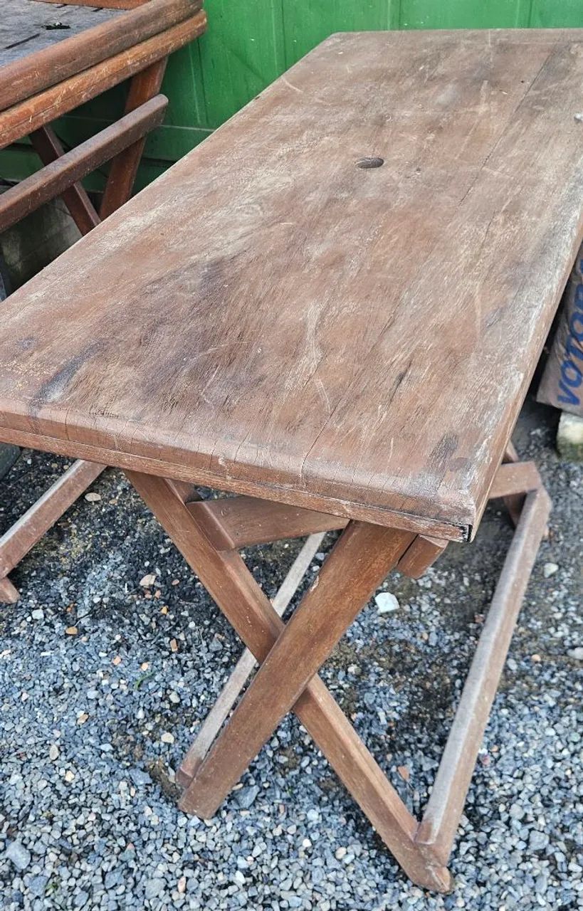 Mesas para bar e restaurante em Madeira Maciça. - Foto 2