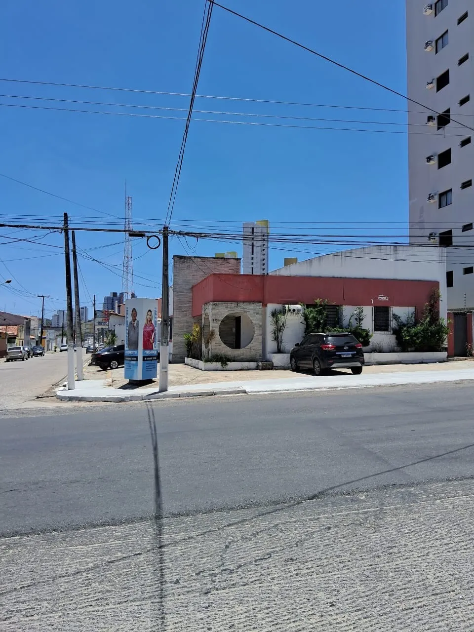 Imóvel(prédio comercial) para aluguel com 5 salas em Barro Vermelho - Natal - RN