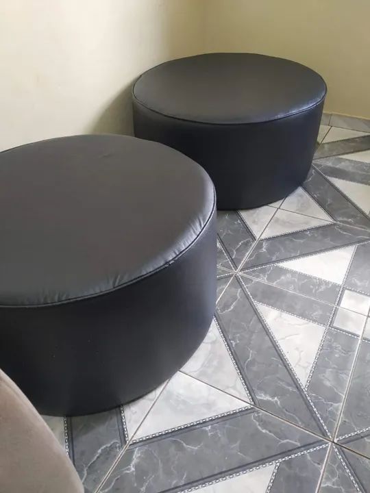 Mesa de Centro Estofada - Elegância e Conforto!<br> - Foto 4
