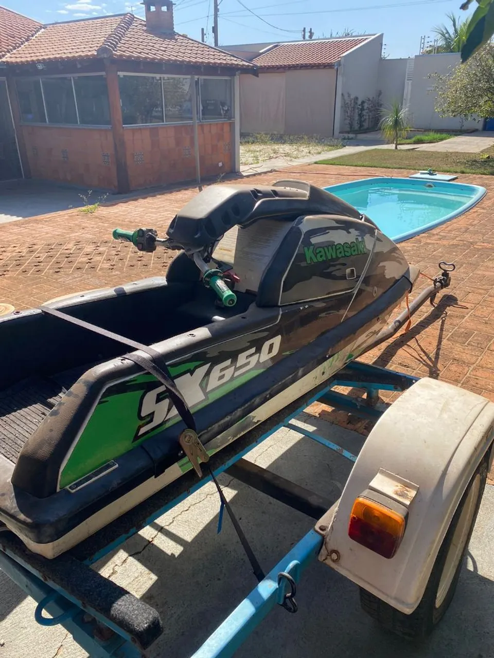Jet ski sx650