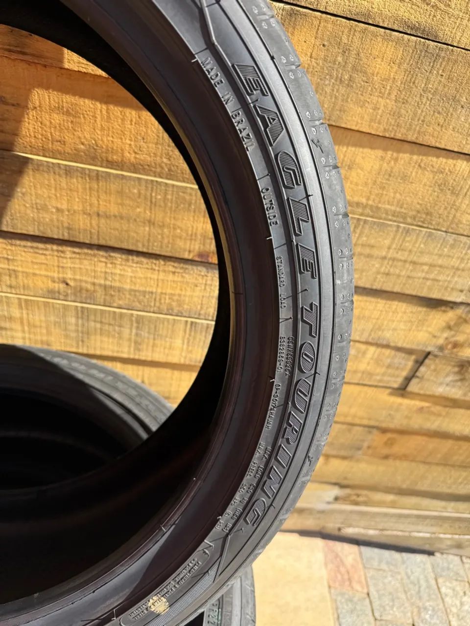 Pneus Goodyear 205/45/18  - Foto 3