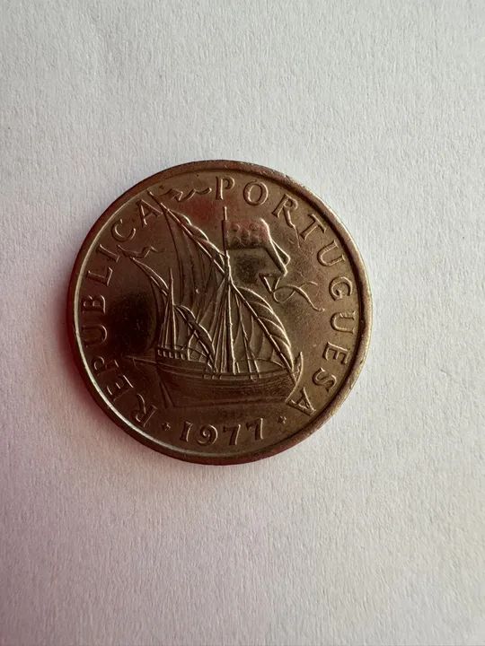 Moeda Antiga de Portugal - Foto 2