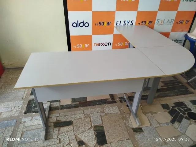 Mesa para escritório