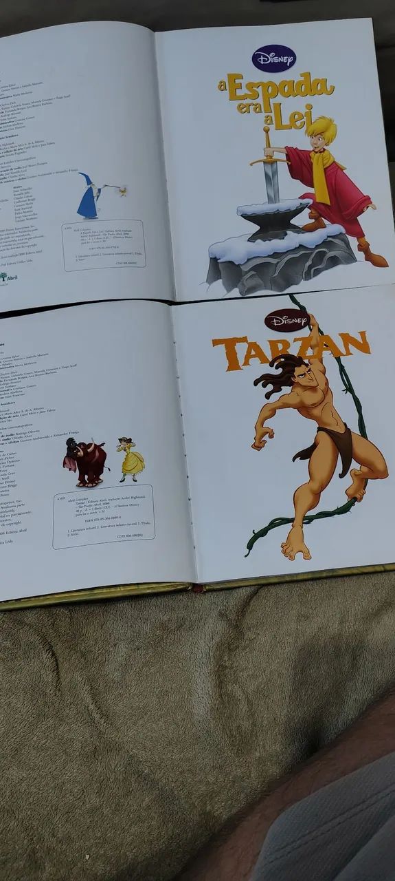 2 livros da Disney Tarzan e a espada era a lei - Foto 5