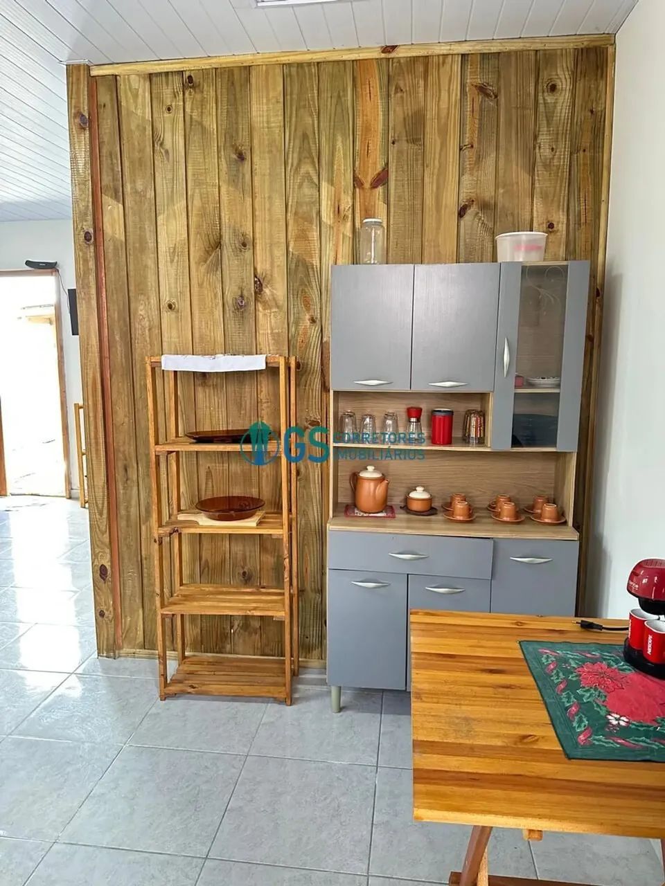 Casa com 2 Kitnets, Piscina e Ampla Área Externa Á Venda na Enseada da Pinheira - Foto 3