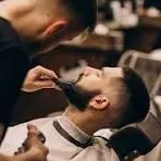 Procura-se Barbeiro com experiência
