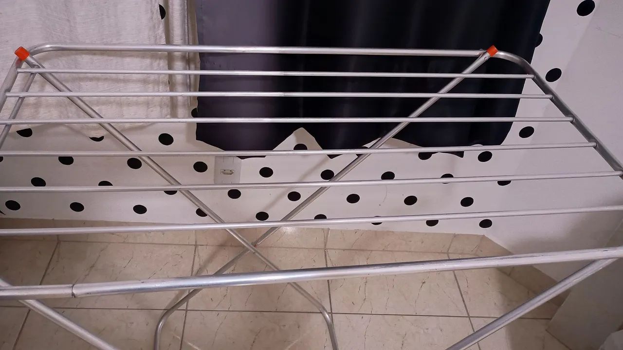 Varal de Roupa Dobrável - Alumínio - Foto 2